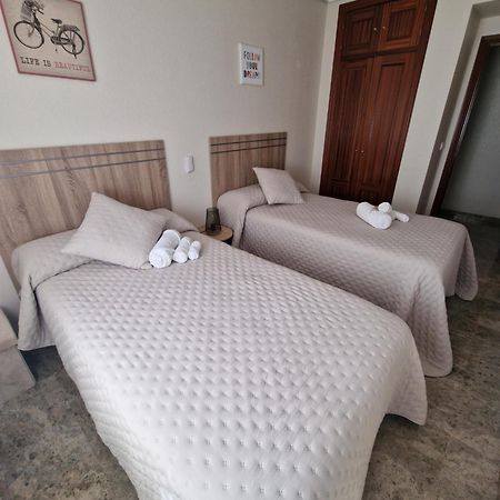 Apartamento Ribera Real II กอร์โดบา ภายนอก รูปภาพ